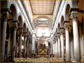Интерьер церкви Санто Спирито во Флоренции / www.brunelleschi.ru